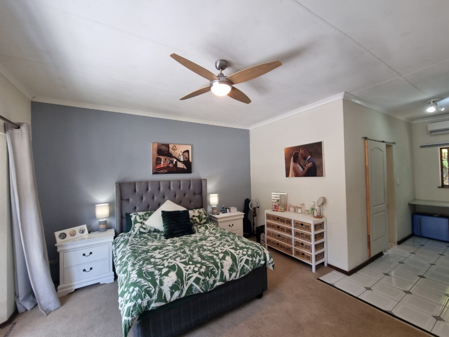 3 Bedroom Property for Sale in Manaba Beach KwaZulu-Natal