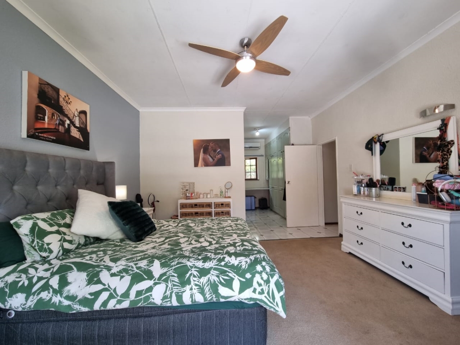 3 Bedroom Property for Sale in Manaba Beach KwaZulu-Natal