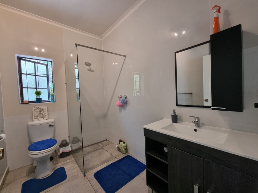 3 Bedroom Property for Sale in Manaba Beach KwaZulu-Natal