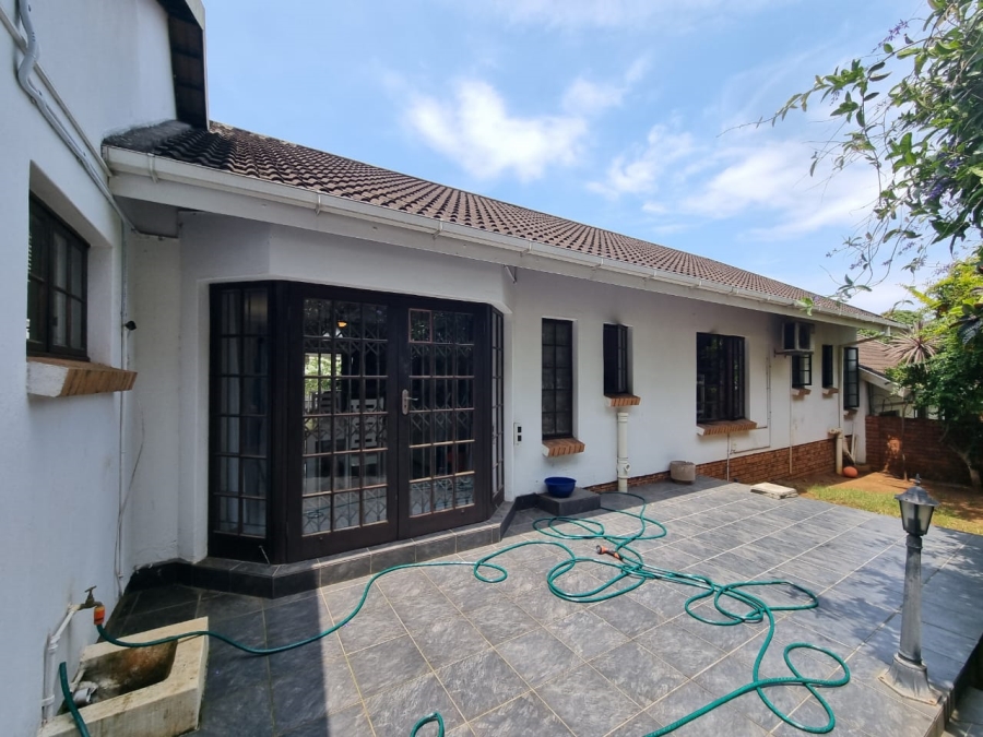 3 Bedroom Property for Sale in Manaba Beach KwaZulu-Natal