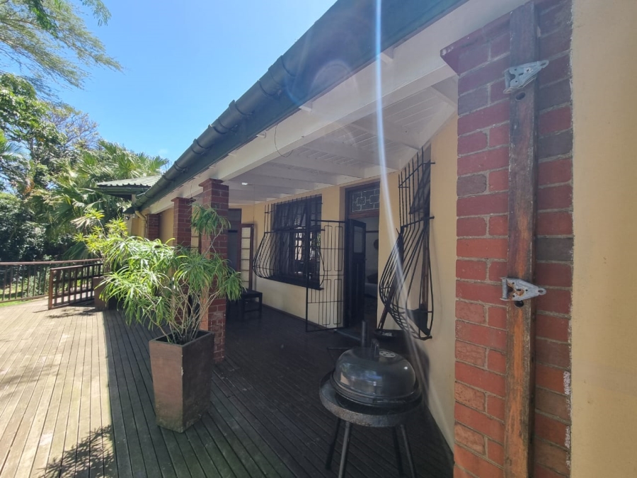 To Let 2 Bedroom Property for Rent in Umtentweni KwaZulu-Natal