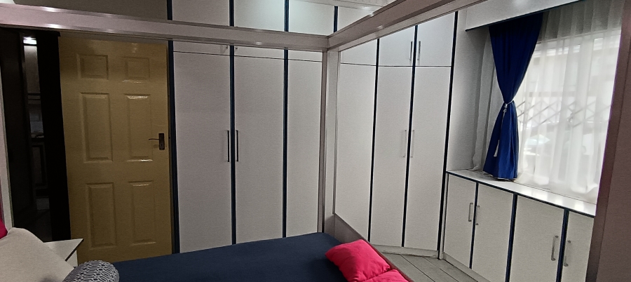 3 Bedroom Property for Sale in Newlands West KwaZulu-Natal