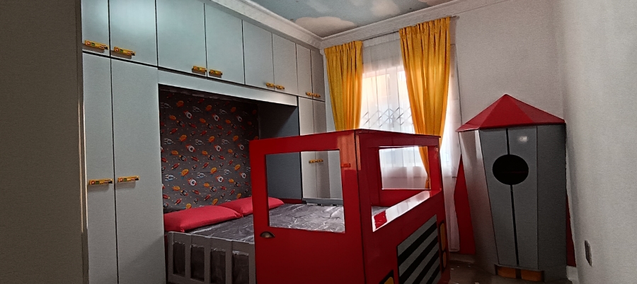 3 Bedroom Property for Sale in Newlands West KwaZulu-Natal