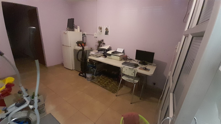 5 Bedroom Property for Sale in Dawncrest KwaZulu-Natal