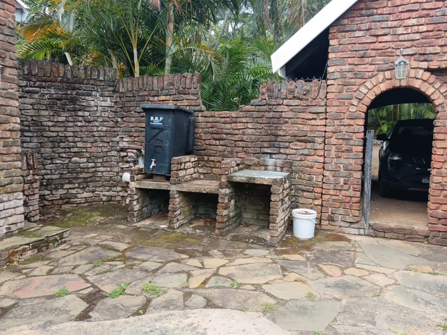 4 Bedroom Property for Sale in Marina Beach KwaZulu-Natal