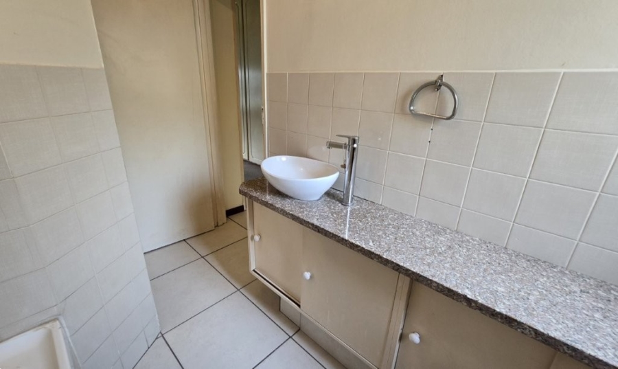 2 Bedroom Property for Sale in Pinetown KwaZulu-Natal
