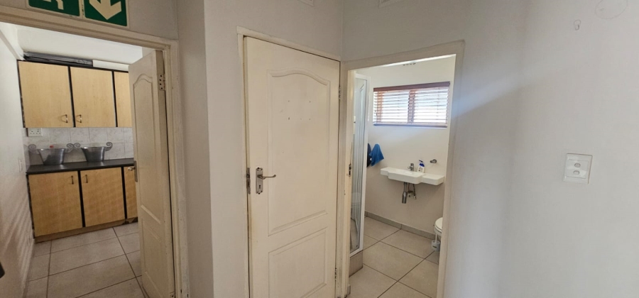 Commercial Property for Sale in Manors KwaZulu-Natal