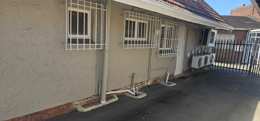Commercial Property for Sale in Manors KwaZulu-Natal