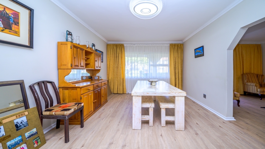 4 Bedroom Property for Sale in Sheffield Beach KwaZulu-Natal