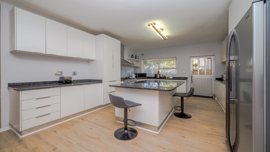 4 Bedroom Property for Sale in Sheffield Beach KwaZulu-Natal