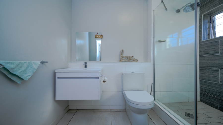 4 Bedroom Property for Sale in Sheffield Beach KwaZulu-Natal