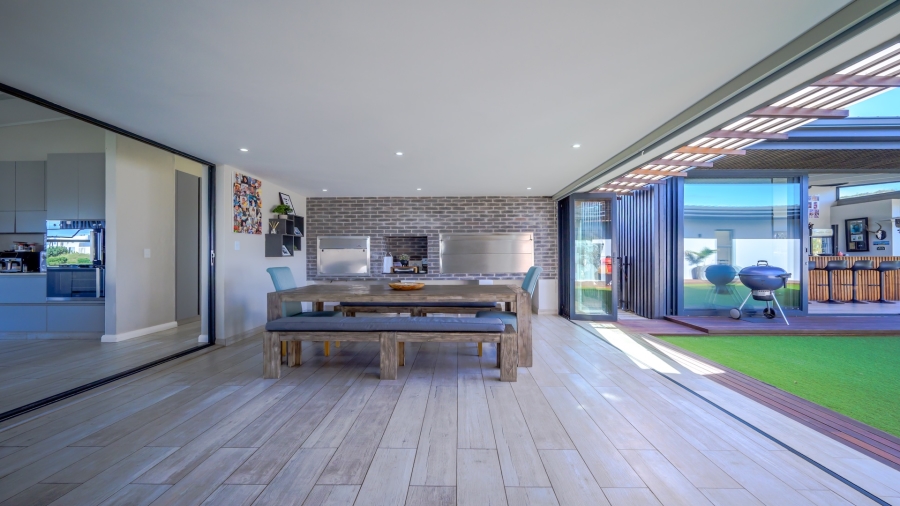 5 Bedroom Property for Sale in Zululami Coastal Estate KwaZulu-Natal