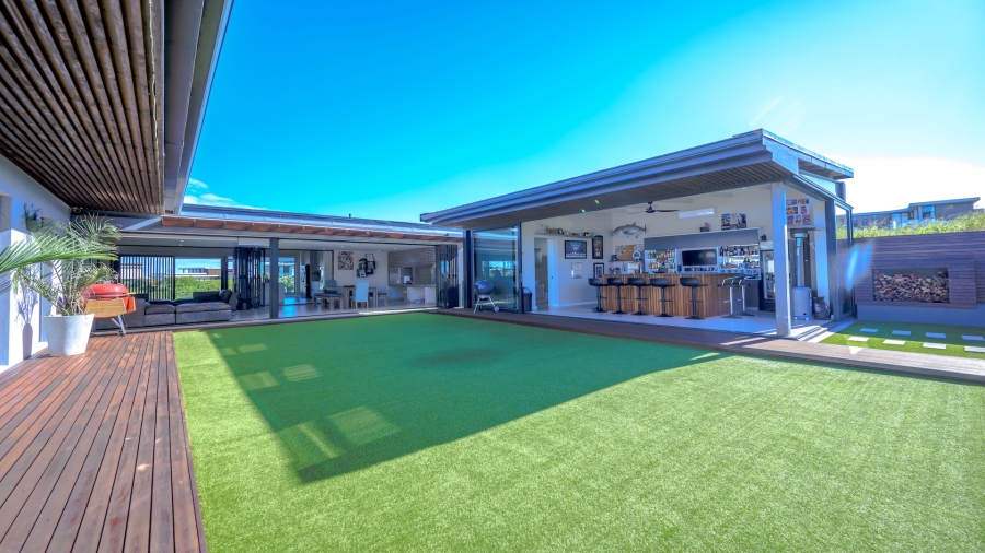 5 Bedroom Property for Sale in Zululami Coastal Estate KwaZulu-Natal