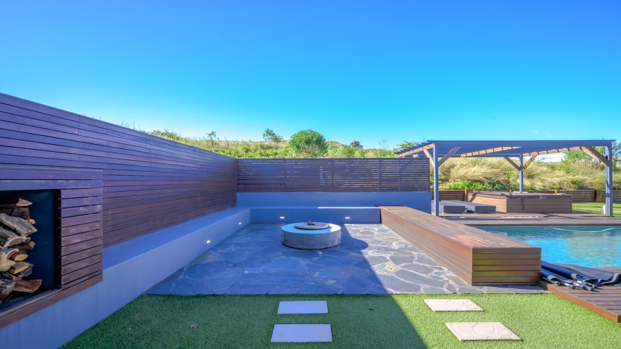 5 Bedroom Property for Sale in Zululami Coastal Estate KwaZulu-Natal