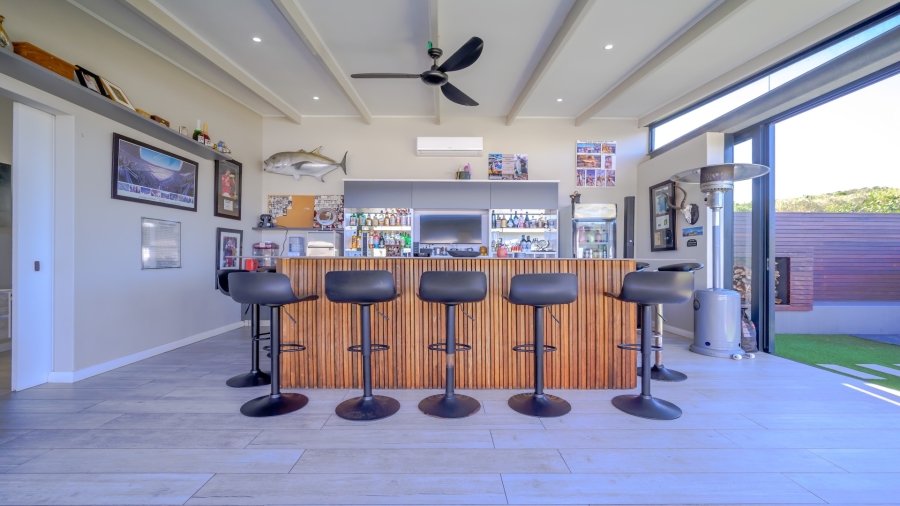5 Bedroom Property for Sale in Zululami Coastal Estate KwaZulu-Natal