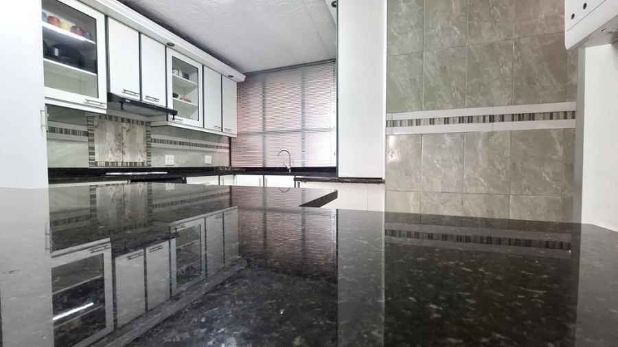 3 Bedroom Property for Sale in Paradise Valley KwaZulu-Natal