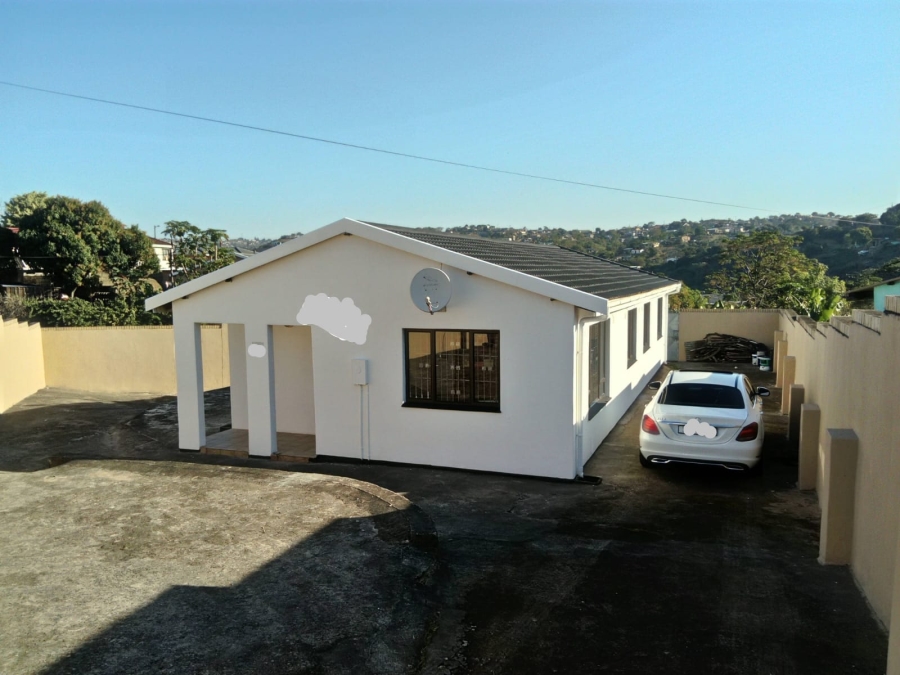 3 Bedroom Property for Sale in Umlazi KwaZulu-Natal