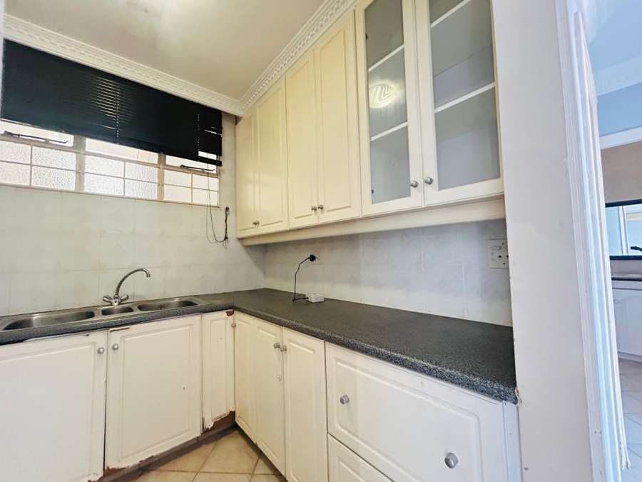 2 Bedroom Property for Sale in Essenwood KwaZulu-Natal