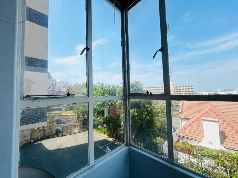 2 Bedroom Property for Sale in Essenwood KwaZulu-Natal