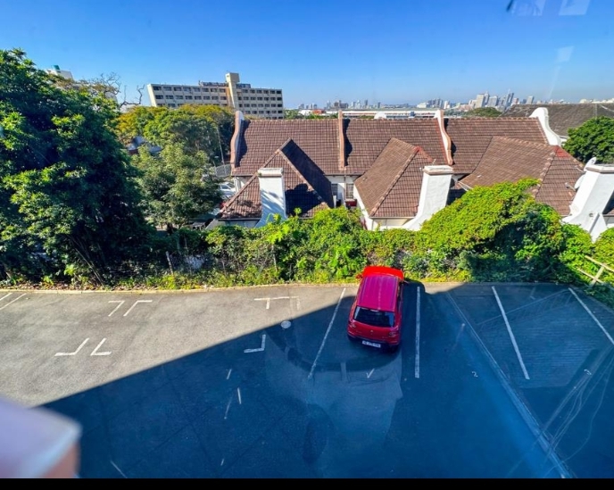 2 Bedroom Property for Sale in Essenwood KwaZulu-Natal