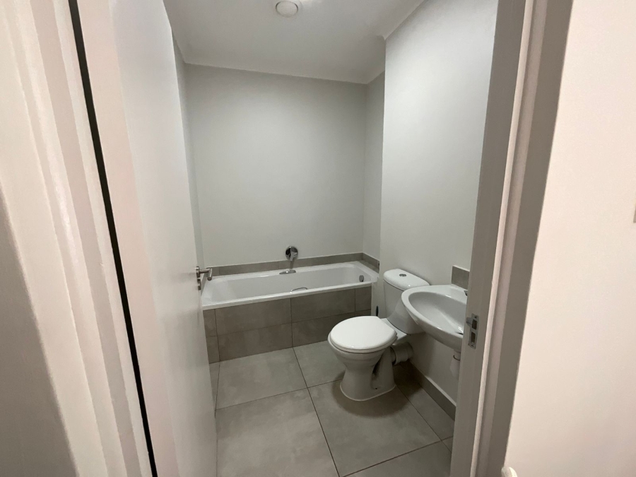 1 Bedroom Property for Sale in Lincoln Meade KwaZulu-Natal