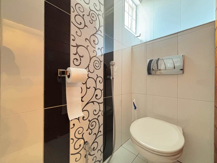 2 Bedroom Property for Sale in Musgrave KwaZulu-Natal