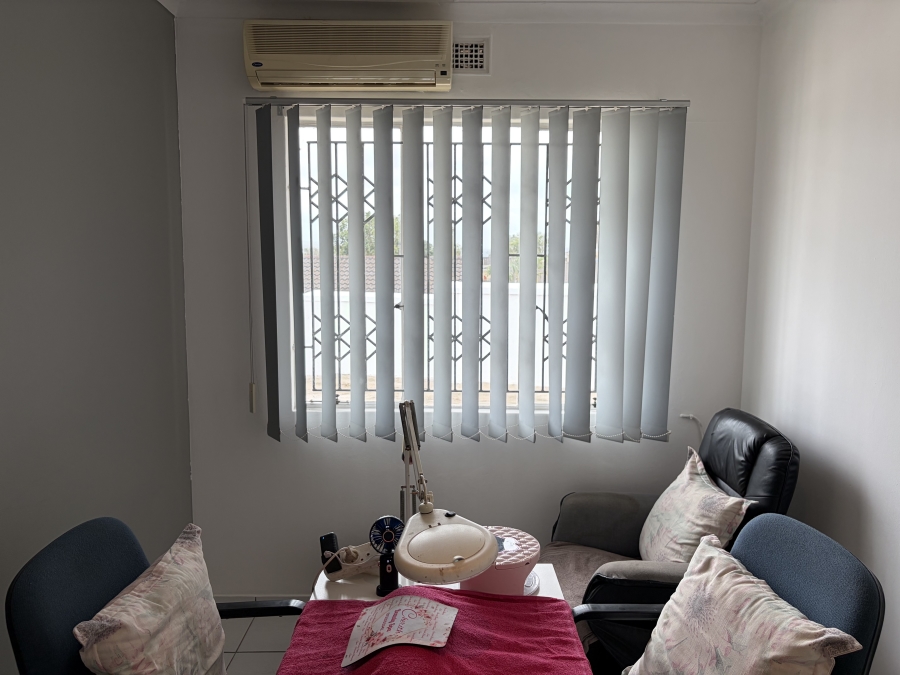 4 Bedroom Property for Sale in Southgate KwaZulu-Natal