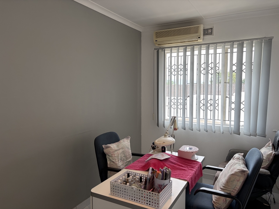 4 Bedroom Property for Sale in Southgate KwaZulu-Natal