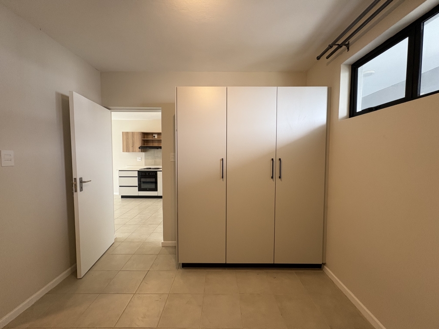 To Let 2 Bedroom Property for Rent in North Point KwaZulu-Natal