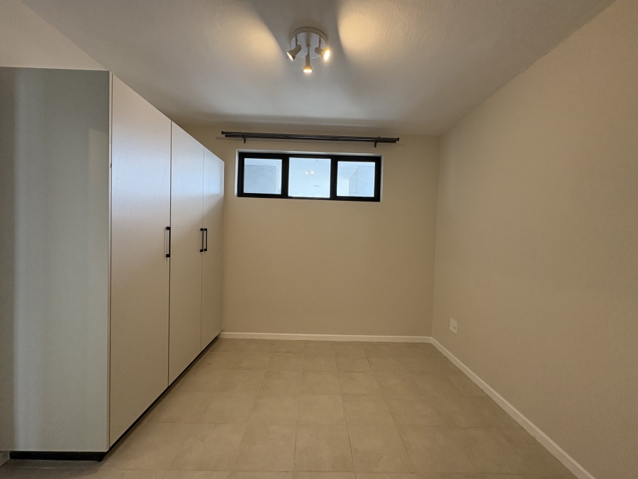 To Let 2 Bedroom Property for Rent in North Point KwaZulu-Natal