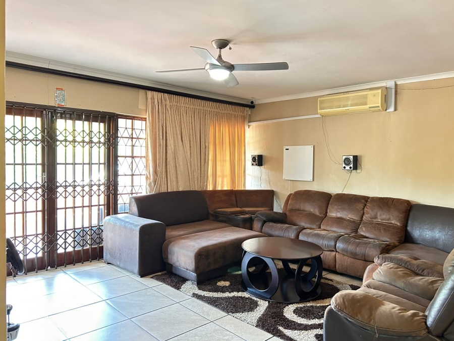 3 Bedroom Property for Sale in Empangeni Central KwaZulu-Natal