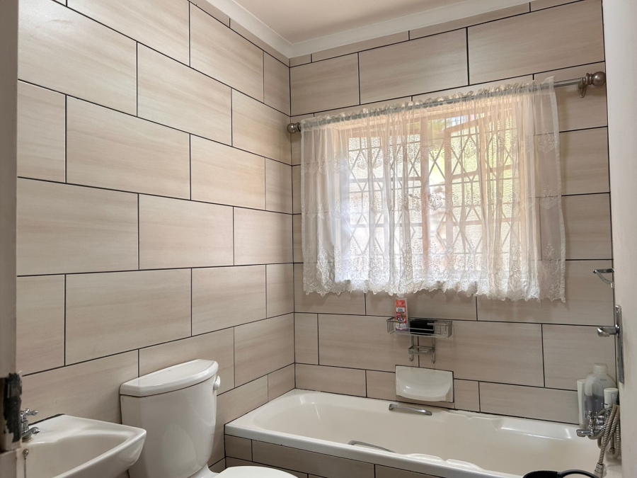 3 Bedroom Property for Sale in Empangeni Central KwaZulu-Natal