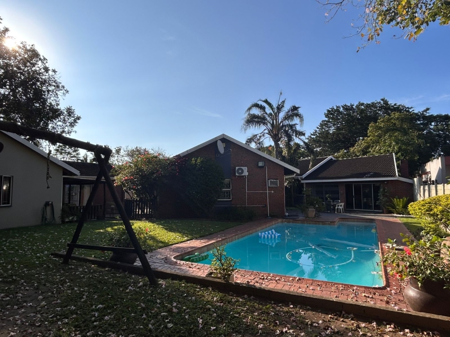 4 Bedroom Property for Sale in Meer En See KwaZulu-Natal