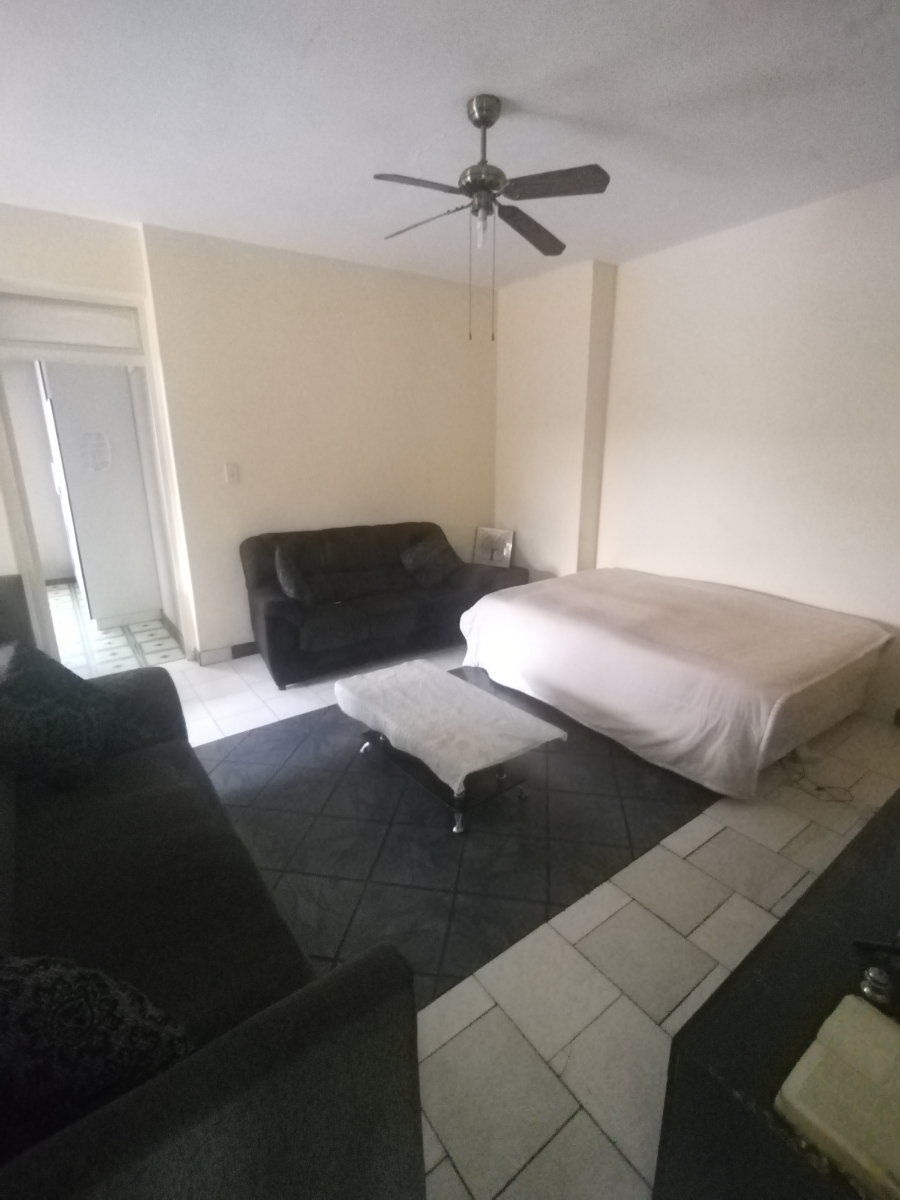 To Let 2 Bedroom Property for Rent in Pinetown KwaZulu-Natal