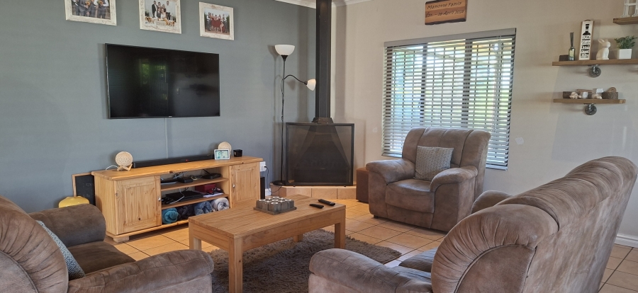 3 Bedroom Property for Sale in Waterfall KwaZulu-Natal