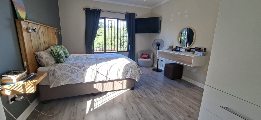 3 Bedroom Property for Sale in Waterfall KwaZulu-Natal