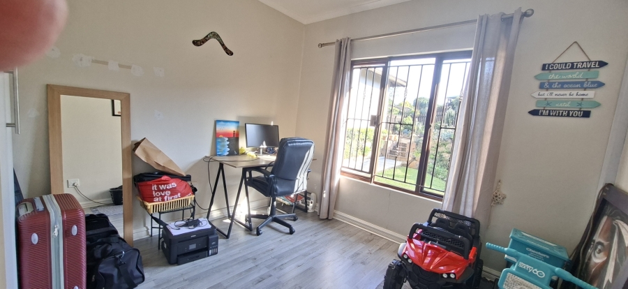 3 Bedroom Property for Sale in Waterfall KwaZulu-Natal