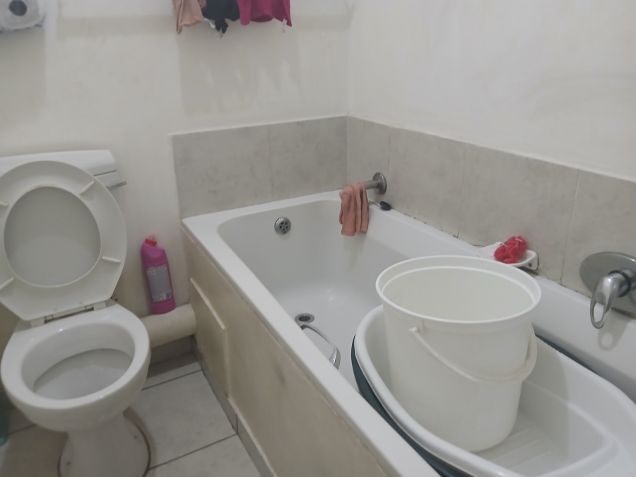 To Let 2 Bedroom Property for Rent in Kenville KwaZulu-Natal