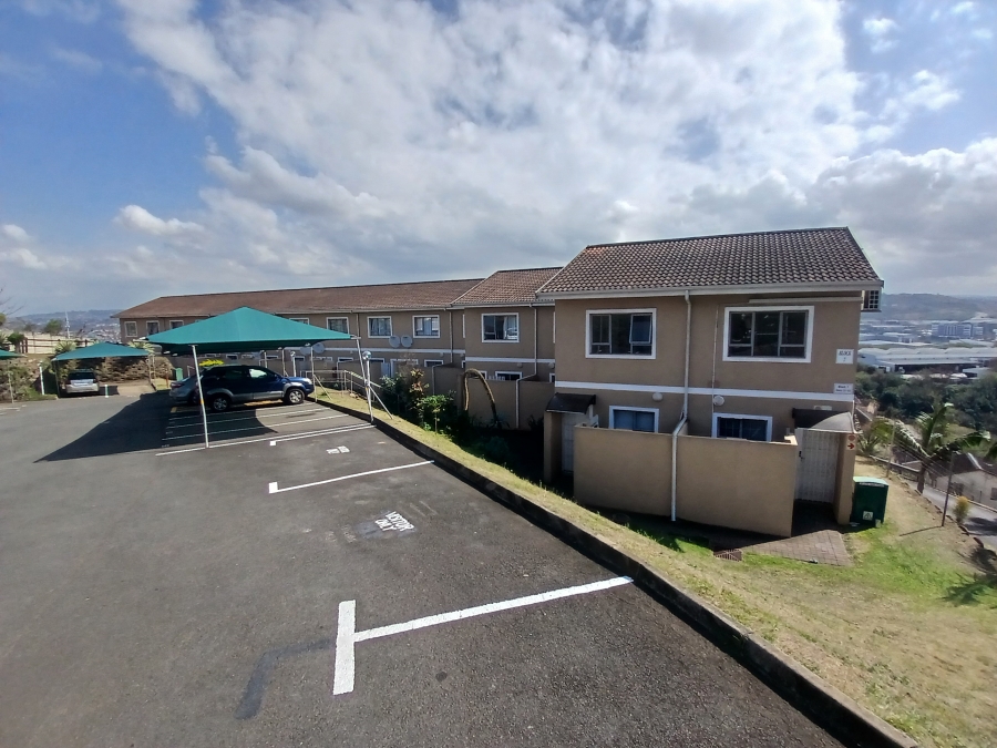 To Let 2 Bedroom Property for Rent in Kenville KwaZulu-Natal