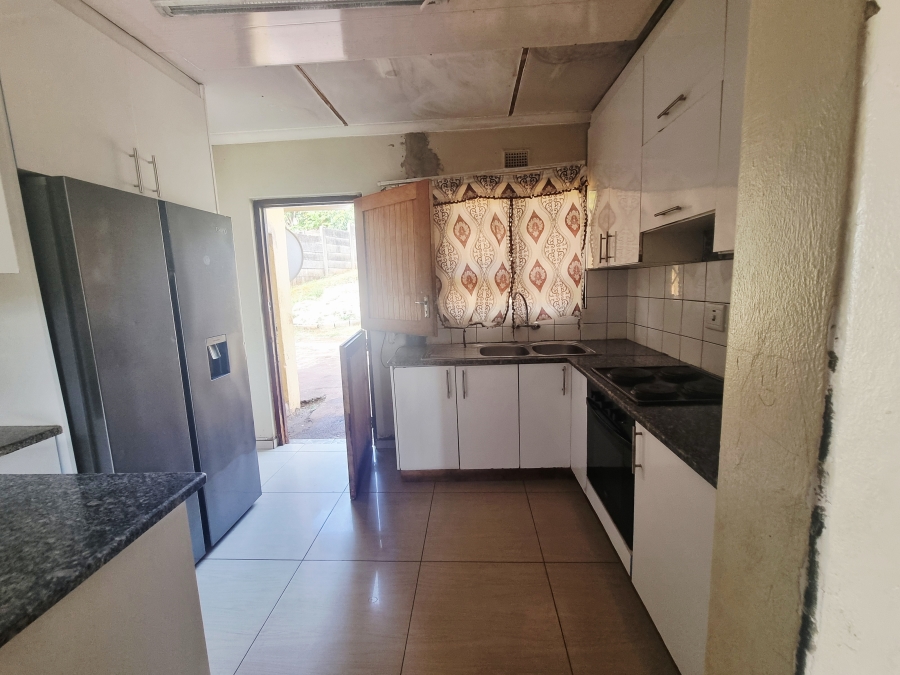 3 Bedroom Property for Sale in Richem KwaZulu-Natal