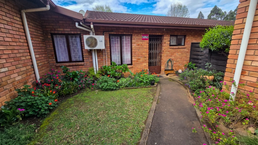 1 Bedroom Property for Sale in Chase Valley KwaZulu-Natal