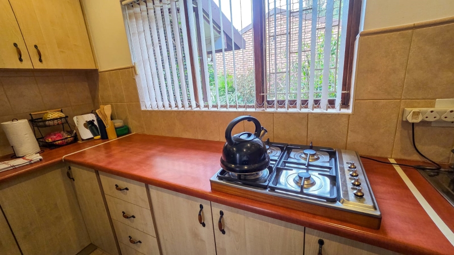 1 Bedroom Property for Sale in Chase Valley KwaZulu-Natal