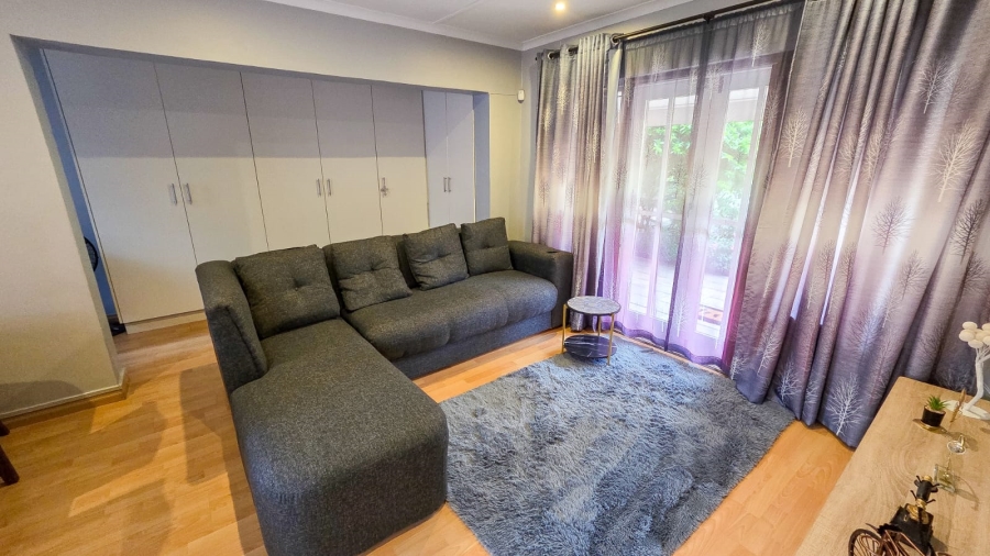 1 Bedroom Property for Sale in Chase Valley KwaZulu-Natal