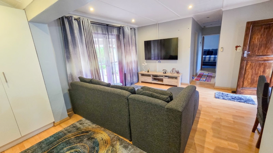 1 Bedroom Property for Sale in Chase Valley KwaZulu-Natal