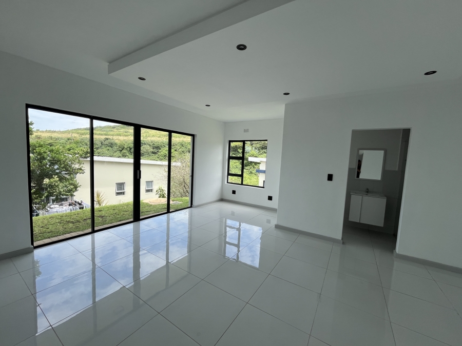 3 Bedroom Property for Sale in La Mercy KwaZulu-Natal