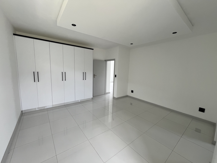 3 Bedroom Property for Sale in La Mercy KwaZulu-Natal
