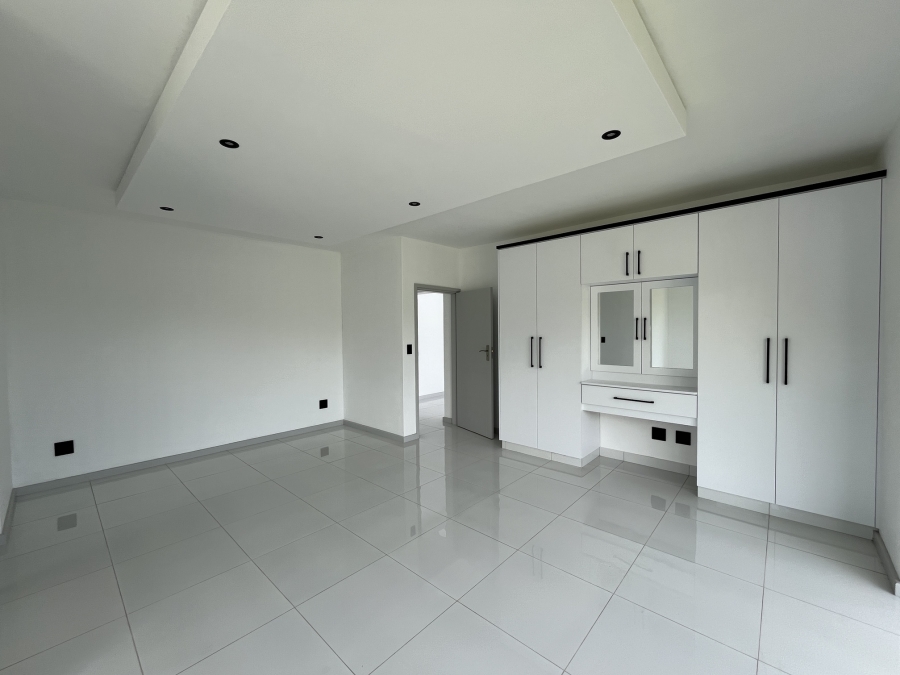 3 Bedroom Property for Sale in La Mercy KwaZulu-Natal