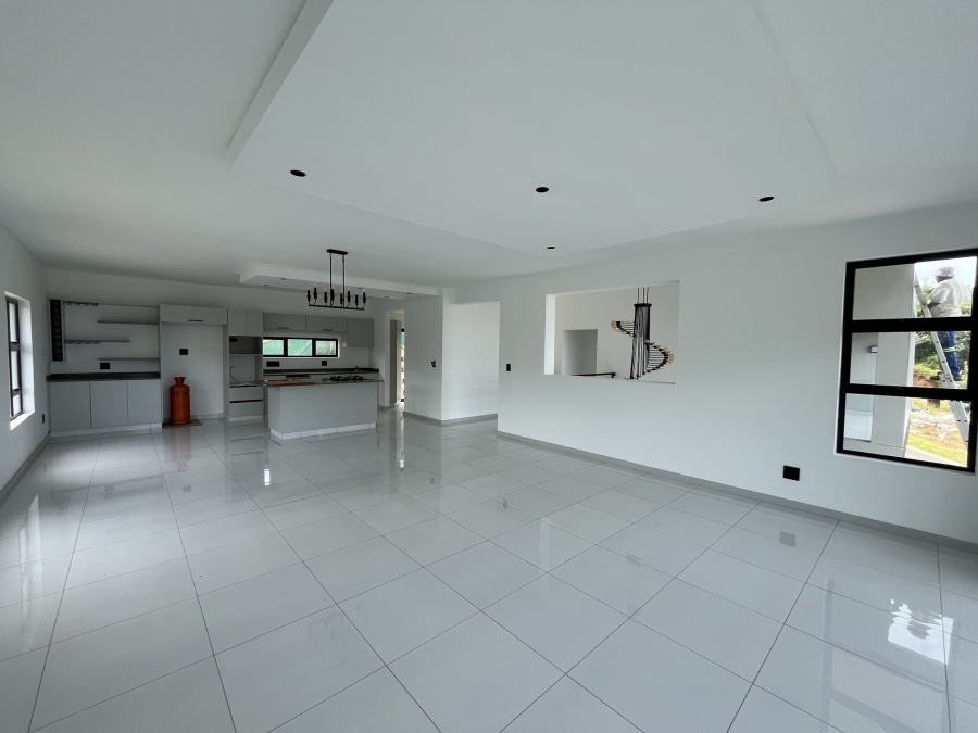 3 Bedroom Property for Sale in La Mercy KwaZulu-Natal