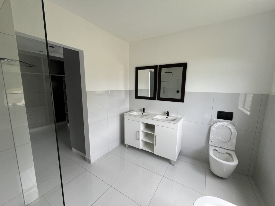 3 Bedroom Property for Sale in La Mercy KwaZulu-Natal