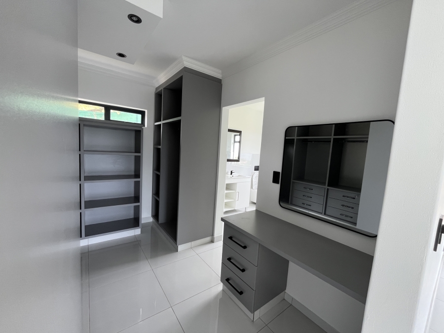 3 Bedroom Property for Sale in La Mercy KwaZulu-Natal